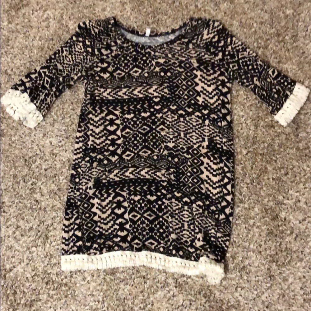 3/4 sleeve boutique shirt